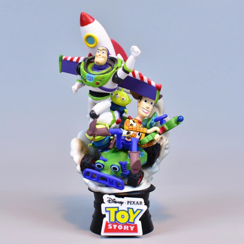 Action Figure Toy Story (Resgate no Dia da Mudança) | Woody, Buzz Lightyear, Aliens e CR Carro