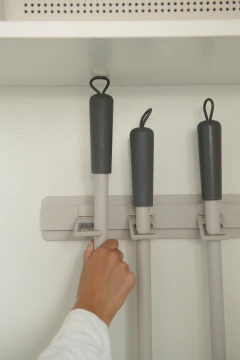 Gancho de Parede Para Vassoura e Rodo Flow - Bege na internet