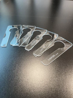 Separador de Cabide Acrílico - 13X6 cm