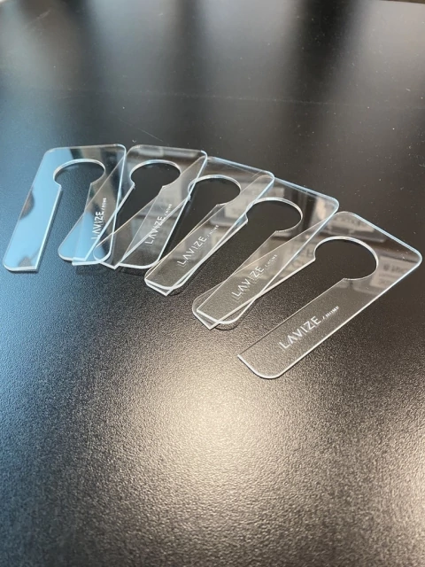 Separador de Cabide Acrílico - 13X6 cm