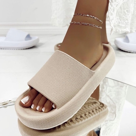 Chanclas beige
