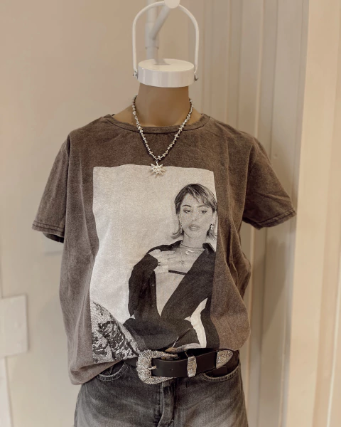 Remera Down gris - comprar online