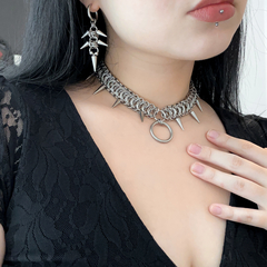 Choker Bold na internet