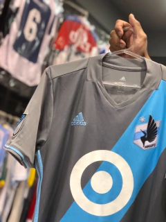 Camiseta Minnesota United Titular 2017 + Nombre + Número + Parche en internet