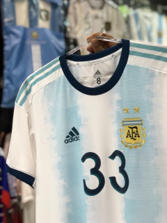 Camiseta Selección Argentina Titular 2019 Tela de Juego + Número - comprar online