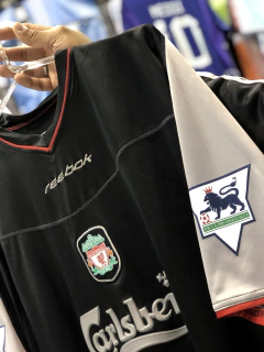 Camiseta Liverpool Suplente 2002-03 + Nombre + Numero + Parche (usada) - Tomydeportes