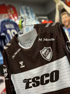 Camiseta Platense Suplente Manga Larga Hummel 2024 en internet
