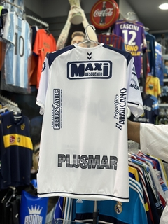 Camiseta Quilmes Titular 2024 Hummel en internet