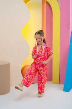 CONJUNTO TROPICAL , ESTAMPA : DELICADEZA FLORAL