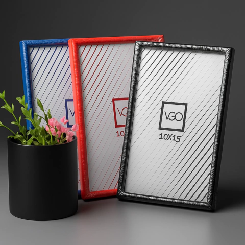 Portaretrato Cuadro Plástico Con Marco Finito Bombé Para Apoyar o Colgar (BDA) - comprar online