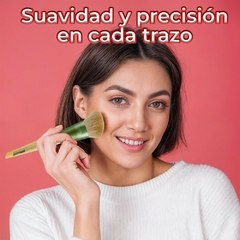¡Luce como una estrella! Set de 10 Brochas de Maquillaje: Suavidad y Perfección en Cada Pincelada