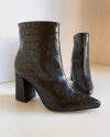 Bota Flávia Croco Preto - comprar online