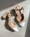 Scarpin Slingback Cecília Nude com Branco - comprar online