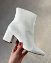 Bota Flávia Croco Branco