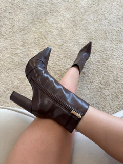 Bota Olívia Napa Araz Café - comprar online