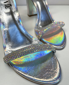 Sandália Mirella Rainbow Prata na internet