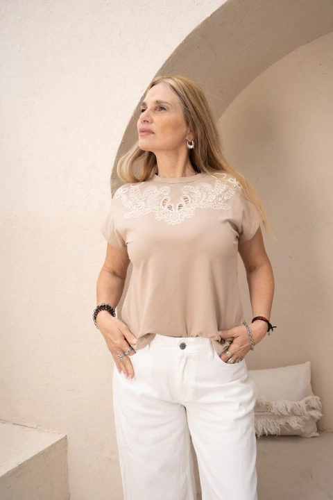Remera Ornella - comprar online