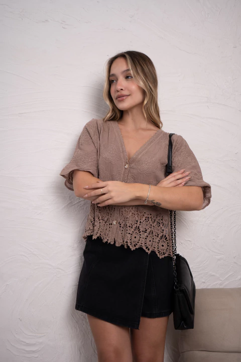 Blusa Bordada Antonia - comprar online