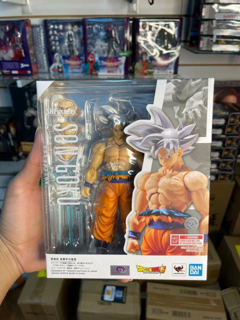 Goku Ultra instinto | S.H.Figuarts | Bandai - comprar online