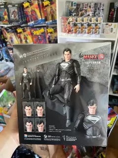 Superman (Black Suit) Zack Snyder's JL | MAFEX No.174 - Zampaku Store
