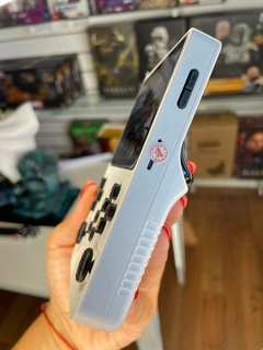 CONSOLA R36S BLANCA en internet