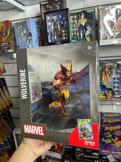 Wolverine Estatua 1/12 | Mc Farlane - comprar online