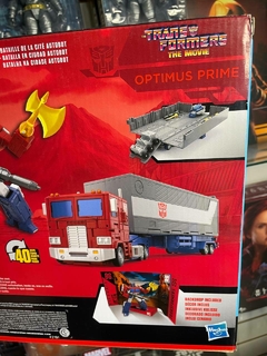 Optimus Prime Commander Studio Series 86-31 en internet