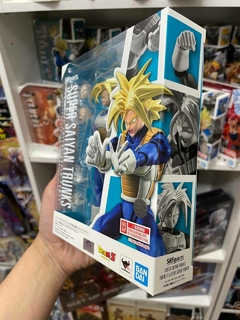 Trunks con armadura | SH Figuarts - comprar online