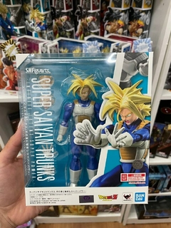 Trunks con armadura | SH Figuarts