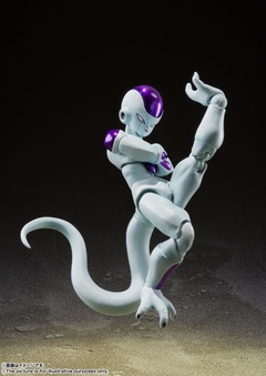 Freezer Cuarta Forma | S.H.Figuarts | Bandai