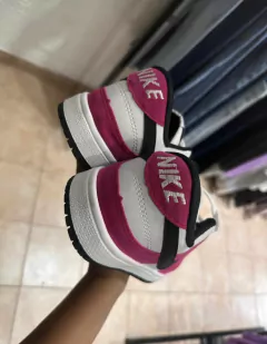 DUNKSB violet - comprar online