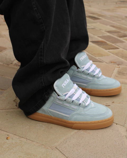 tênis tesla coil - aqua