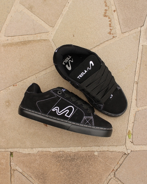 tênis tesla hertz - black - comprar online