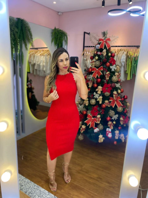 VESTIDO ONDINHA TRICOT CANELADO VERMELHO