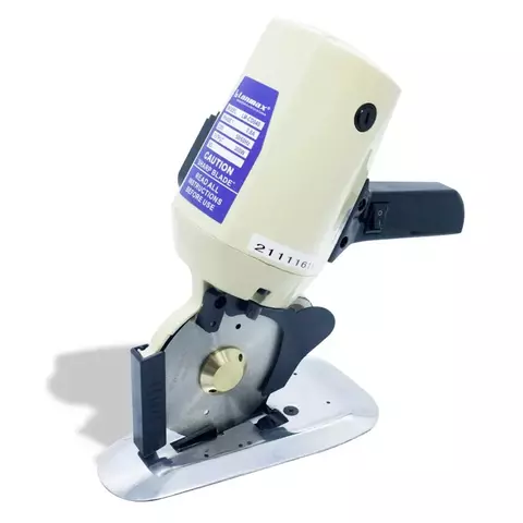 MÁQUINA DE CORTAR TECIDOS