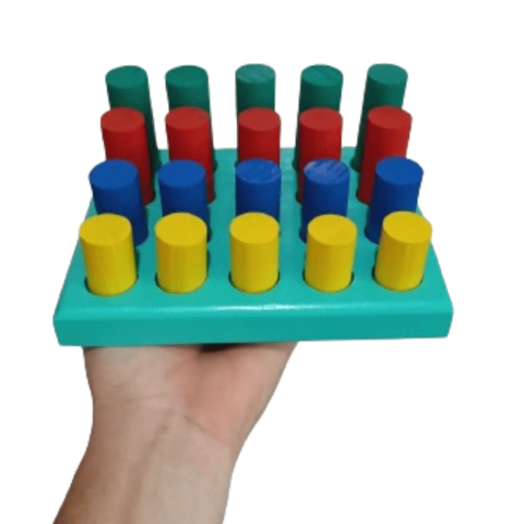 Pinos De Encaixe Brinquedo Colorido Educativo Woodtoy Cor Outro