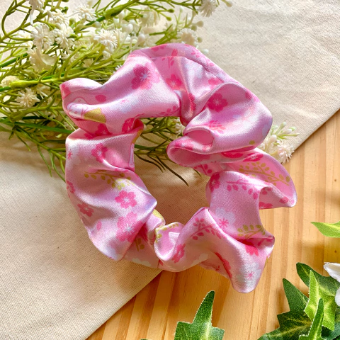 Scrunchie O Conto da Princesa Kaguya - Padronagem de Studio Ghibli