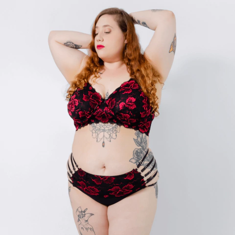 Conjunto Flores Rojas - comprar online