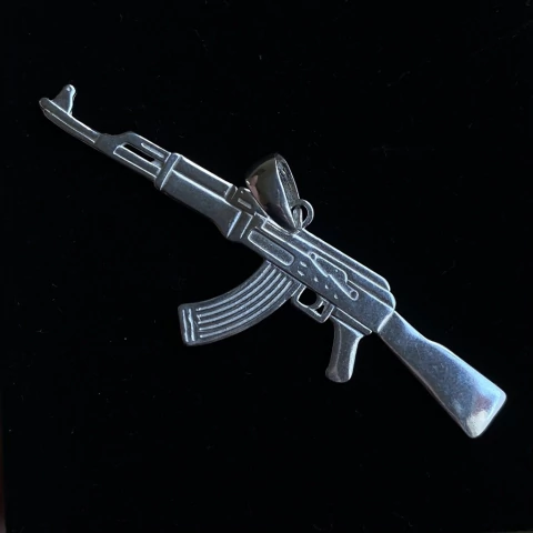 Pingente AK47 GG - Prata 925