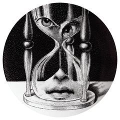 Prato de Parede Estilo Fornasetti Ampulheta na internet