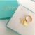 Anel com bonecos personalizado - comprar online