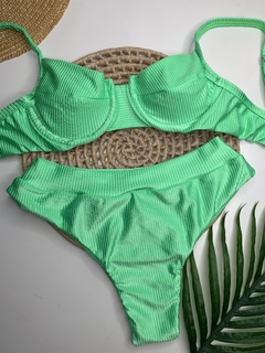 Conjunto Meia Taça Hot Pant Verde Limão Canelado - comprar online