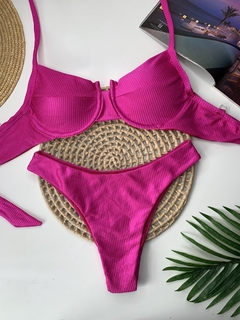 Biquíni Meia Taça Rosa Barbie Canelado