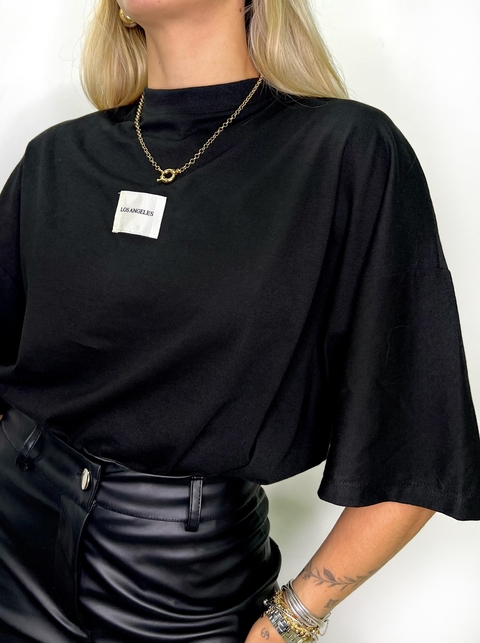 T-shirt Over Los Angeles - preta - comprar online