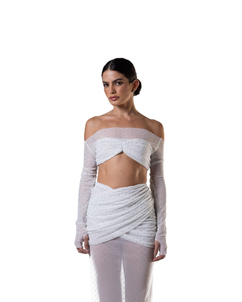 Cropped tule com aplicação de cristais