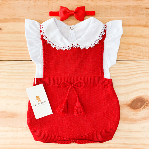 Romper Jardineira pompom vermelho Tricot + Body guippir + Faixinha