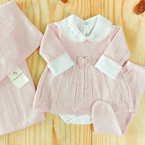 Saída maternidade tricot 4 peças vestido coração rosa bebê