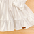 Vestido branco gola drapeada manga longa - comprar online