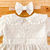 Vestido branco gola drapeada manga longa