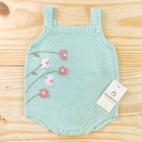 Romper jardineira tricot verde flores